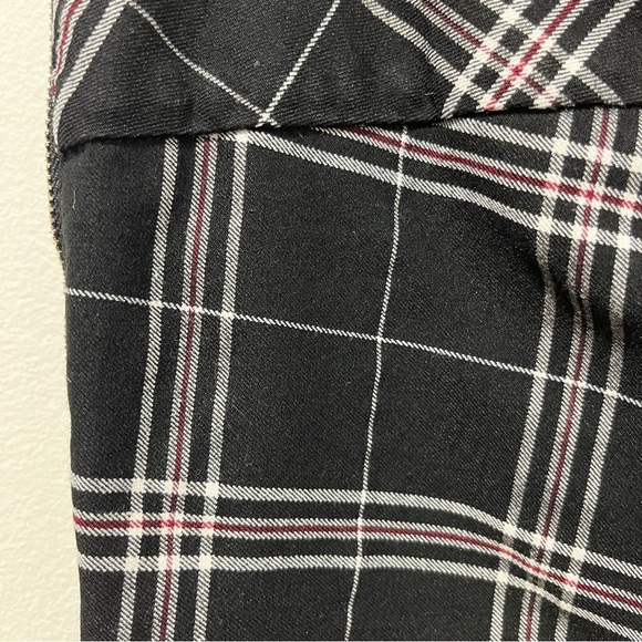 LE CHATEAU BLACK PLAID STRAIGHT LEG TROUSERS - Picture 3 of 10